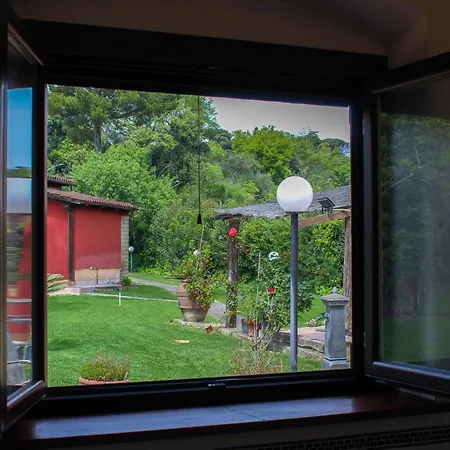 Konukevi La Torre Rossa 4*