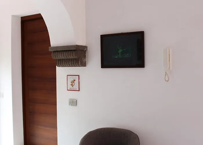 La Torre Rossa 4* רומא